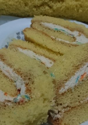 صورة لوصفة سويسرول بكريمة البندق