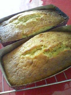 A picture of Banana Cake with Pancake Mix.