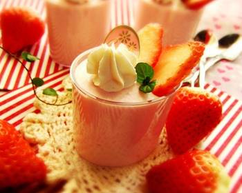 New Recipe Strawberry  Mascarpone Mousse Very Delicious