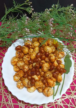 A picture of Chatpata Makhana.