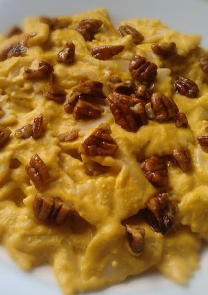 A picture of Vickys Pumpkin Pasta Sauce GF DF EF SF NF.