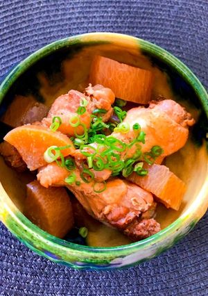 A picture of Pressure Cooker Braised Chicken Drumettes and Daikon.