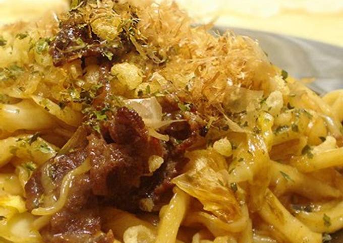 Recipe of Favorite An Osaka-native&#39;s Sauce Yakisoba (or Stir-fried Udon Noodles)