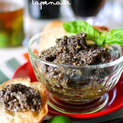 A Wine Snack Tapenade A picture of A Wine Snack Tapenade.
