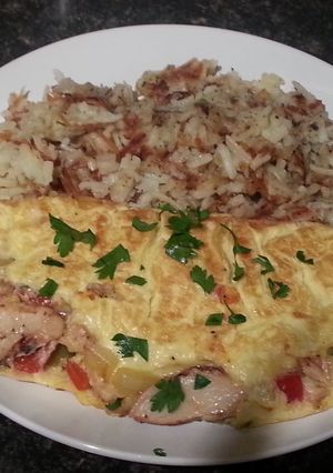 A picture of Grilled chicken omelet.