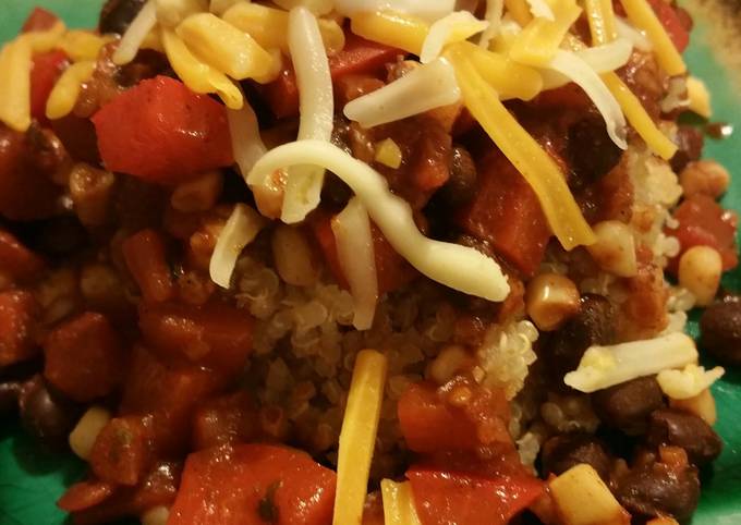 Recipe: Appetizing Spicy veggie & quinoa salad