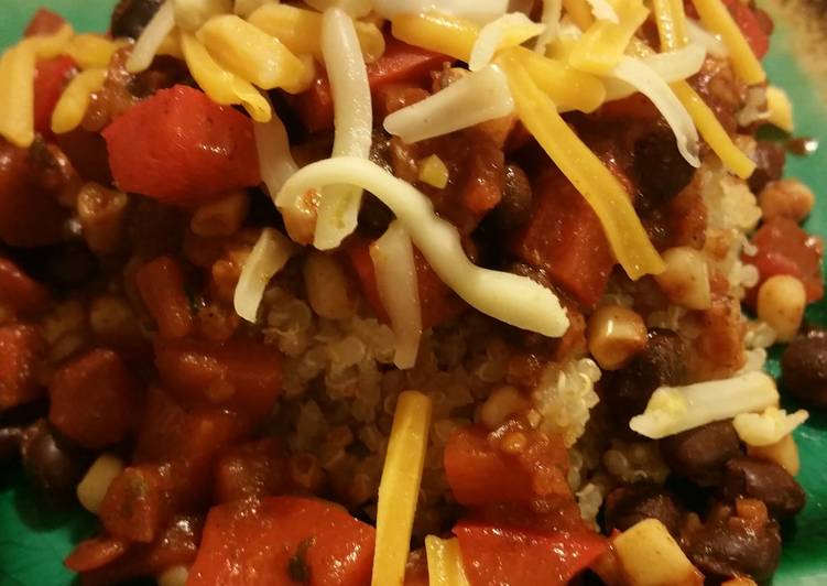 Spicy veggie & quinoa salad Spicy veggie & quinoa salad