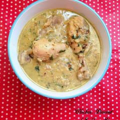 A picture of Chicken in Pinenut and Saffron Stew.