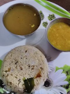 டயட் கோதுமை ரவை உப்புமா செய்முறை முக்கிய புகைப்படம்