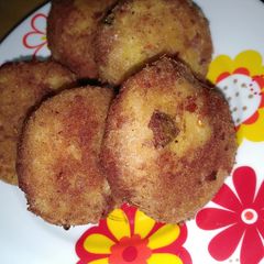 A picture of Yam patties.
