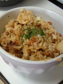 A picture of Natto Cheese Rice.