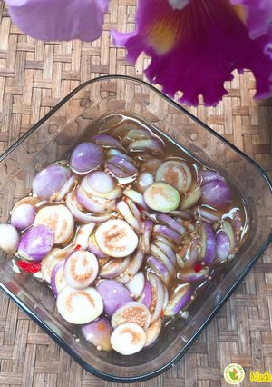 Hình của món Cà pháo muối sổi.