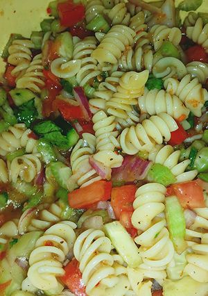A picture of SugaMamas 15 Minute Pasta Salad!.