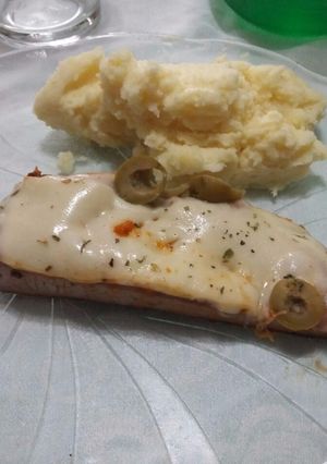 Una foto de Matambre a la pizza con puré
