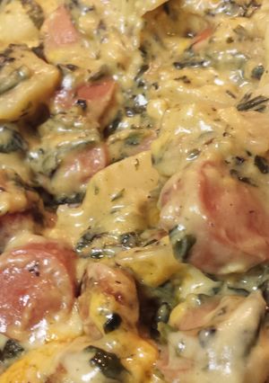 A picture of Cheesy Franks and potatoes. Comfort food at its best. Mmmmmmmm..
