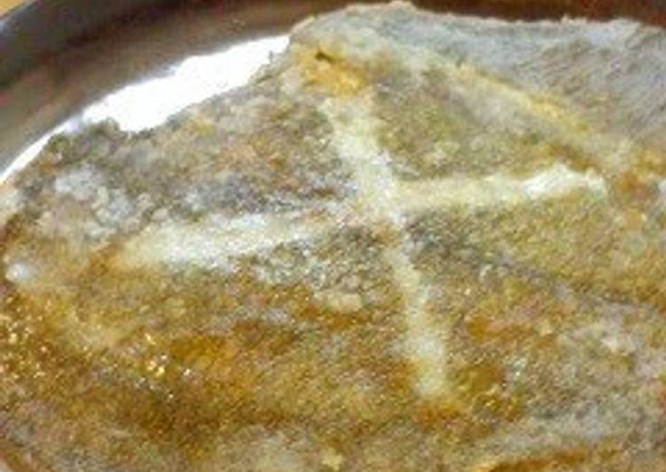 Deep-fried Flounder Fish Made in a Frying Pan