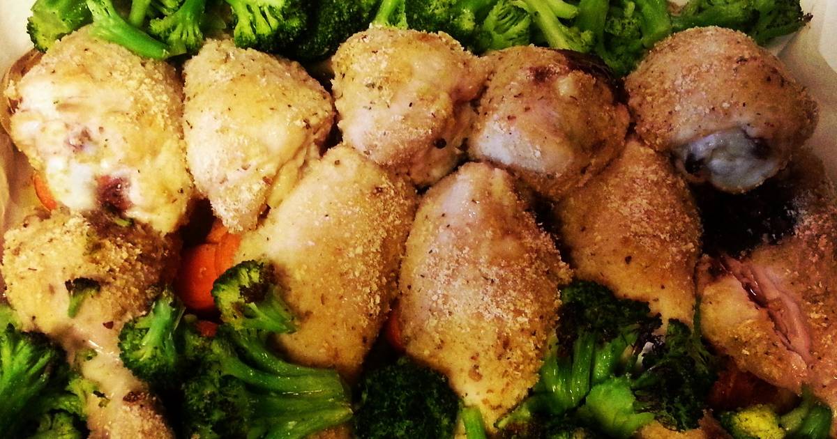 Roasted Chicken, potatoes and veggies Recipe by JessicaDesmarais Cookpad