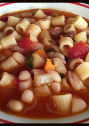 A picture of AMIEs MINESTRONE.