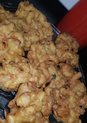 A picture of Macaroni pakora.