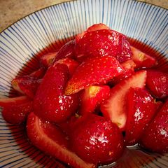 A picture of Strawberry Chamomile Compote.