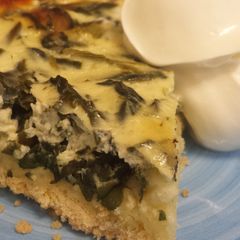 A picture of Cottage cheese and spinach pie.