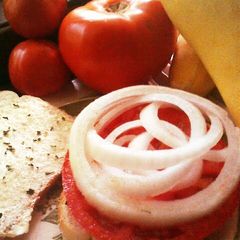 A picture of Toot-A-Loo Tomato Sandwich.