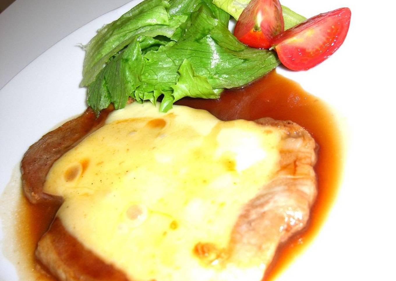 Cheesy Pork Sauté with Pork Loin