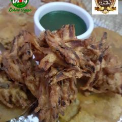 Onion lacha pakora A picture of Onion lacha pakora.