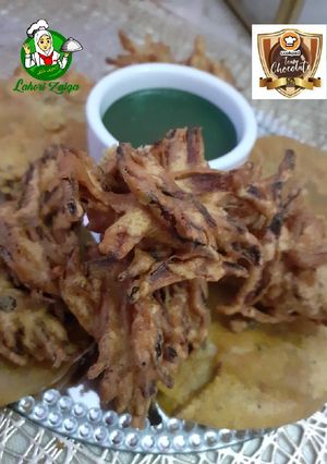 A picture of Onion lacha pakora.
