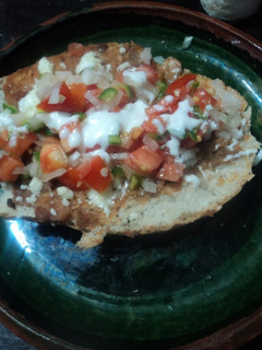 Una foto de Molletes a la mexicana