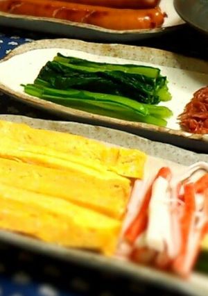 A picture of Tamagoyaki Omelette For Sushi Hand Rolls.