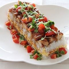 A picture of Colourful Oshi Sushi (Pressed Sushi) with Chicken Teriyaki.