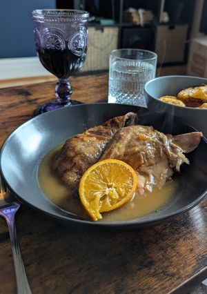 A picture of Canard a l'Orange.