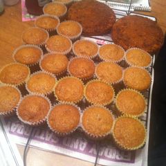 A picture of Carrot Cake Cupcakes.