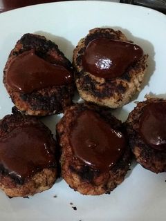 Una foto de Hamburguesa Estilo Showa - 昭和ハンバーグ -