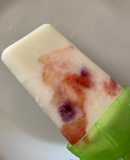 Polos de yogur con frutas