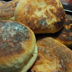 A picture of English Muffins.