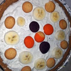 A picture of my banana creme pie.