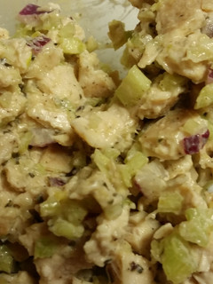 A picture of CHICKEN SALAD.