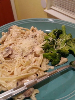 A picture of White Wine Garlic Alfredo Sauce.