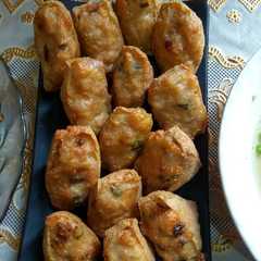A picture of Tahu bakso ayam.