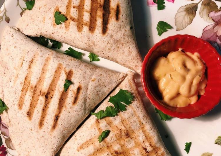 شاورما دجاج بالتورتيلا🌮🌯
