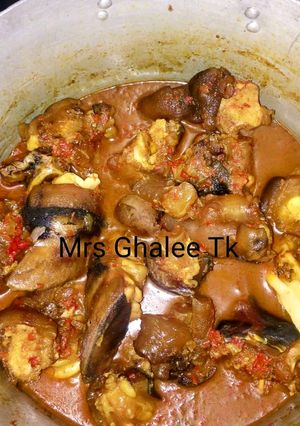 A picture of Cow leg pp soup.