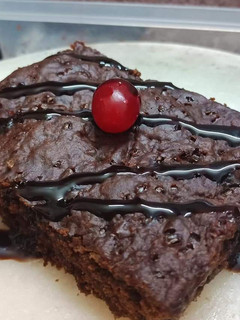 A picture of Walnut and Carrot Brownie.