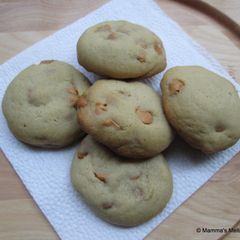 A picture of Mamma's Soft Chewy Butterscotch Chip Cookies.