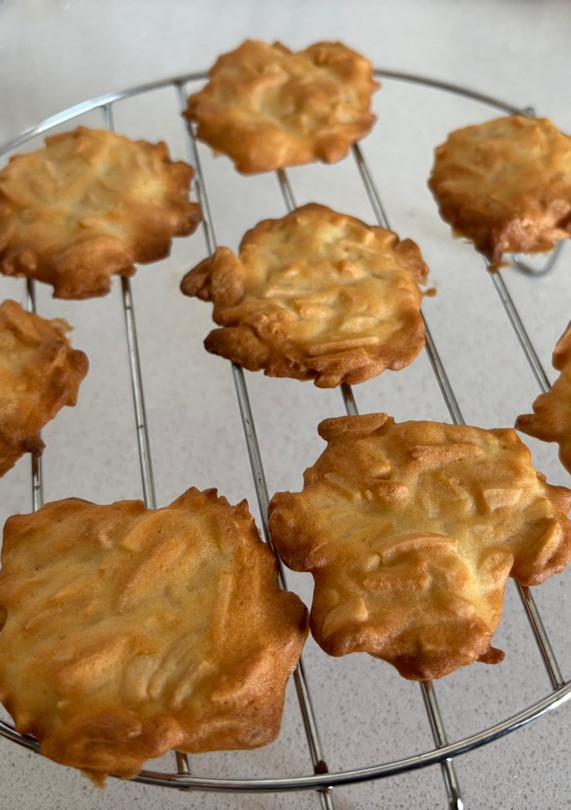 Una foto de Galletas de almendras sin gluten ni azúcar