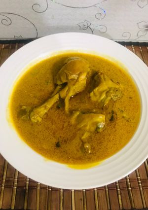 A picture of Yogurt creamy chicken.