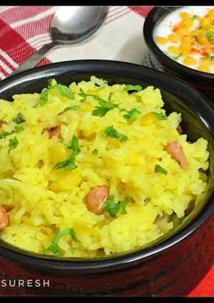 A picture of Manipuri style Khichadi.