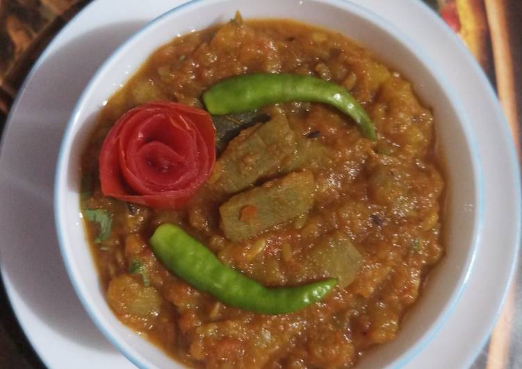 Recipe of Any-night-of-the-week Lauki Ka Bharta