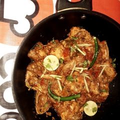 A picture of Chicken khra masala koyla karahi.